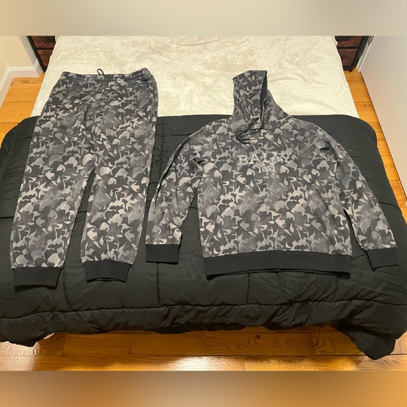 Bally Other - BALLY Unisex Gray Camouflage Hoodie and Jogger Set Sz: XL M / XXL W Orig.$460